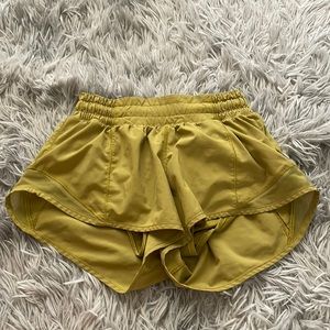 Lululemon hotty hot shorts